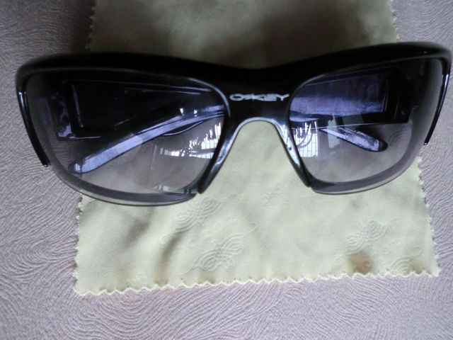 太阳眼镜